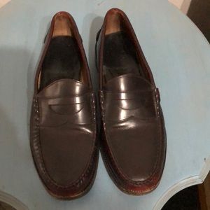 Johnston and Murphy men’s leather penny loafers
